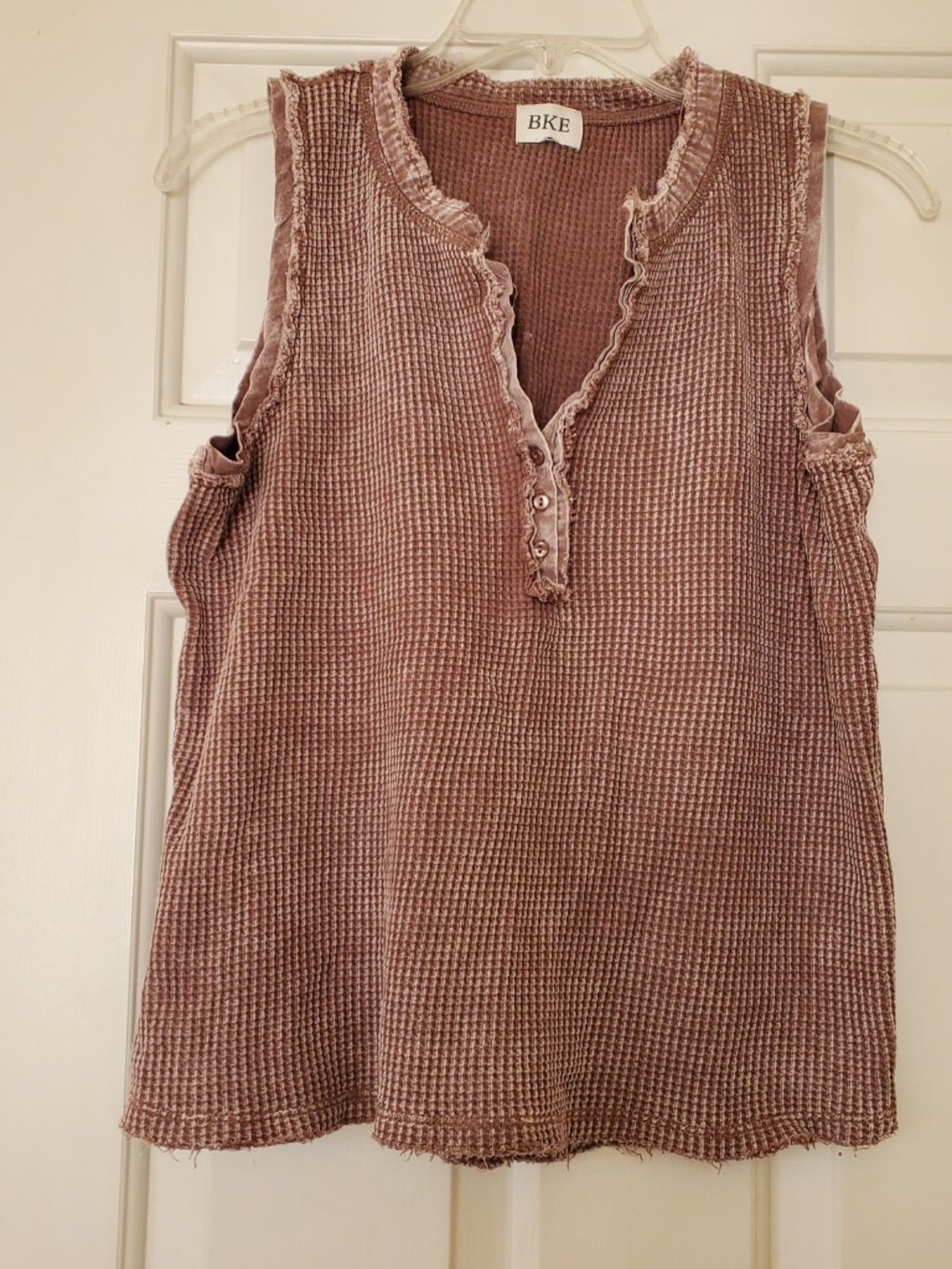 BKE Buckle Vintage Brown Raw Hem Surfer Sleeveless Top Medium